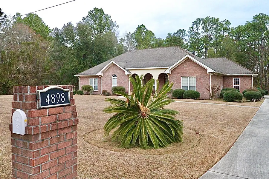 4898 Timberwood Drive, Hahira, GA 31632 - #3