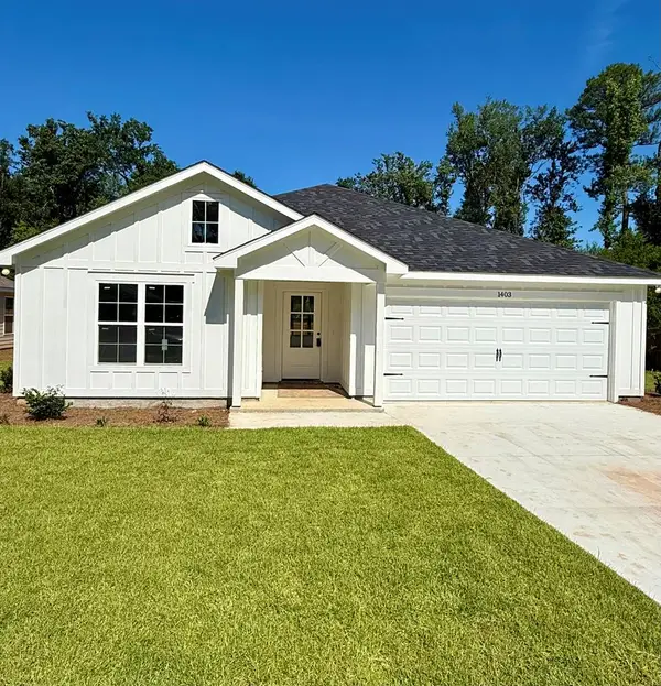 1403 Baymeadows Dr, Valdosta, GA 31601