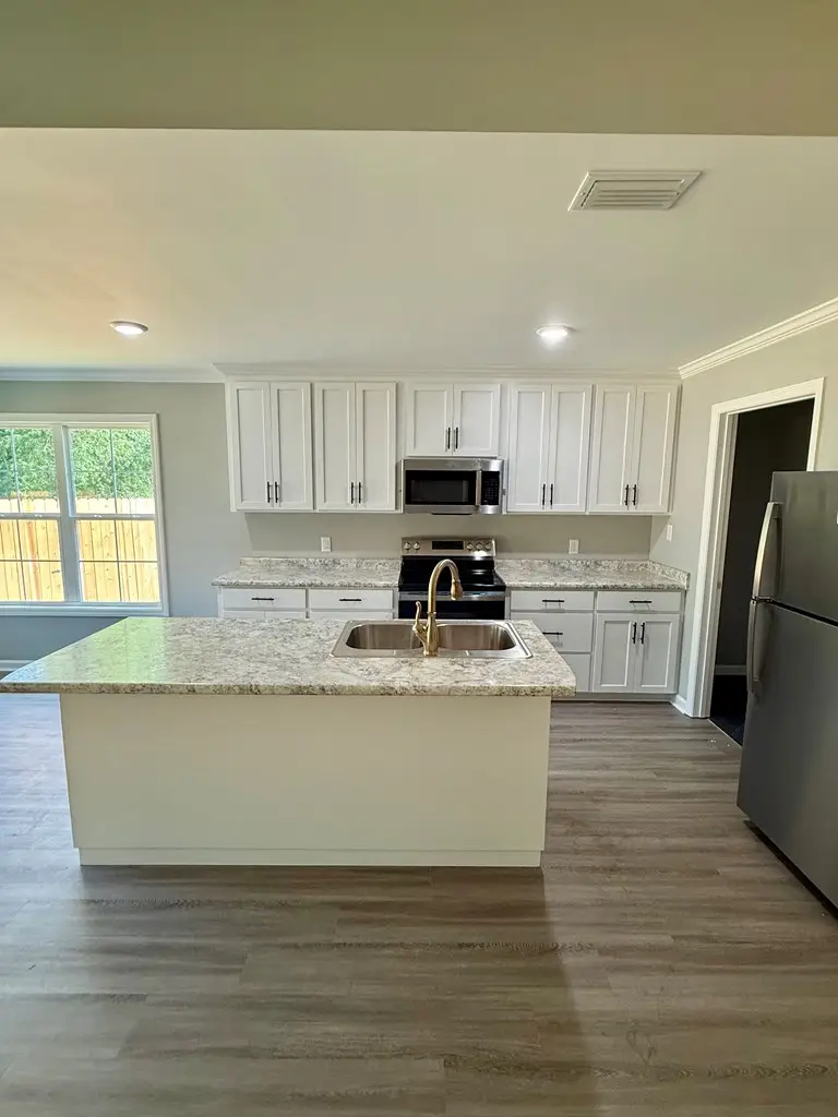 1403 Baymeadows Dr, Valdosta, GA 31601 - #2