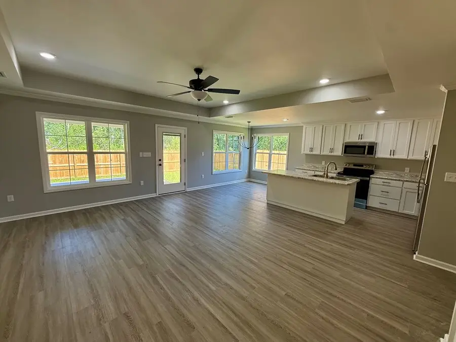 1403 Baymeadows Dr, Valdosta, GA 31601 - #3