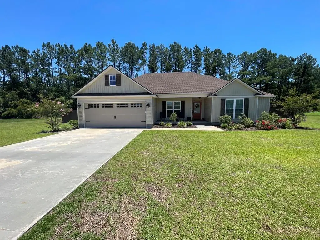 8 Bryant Dr, Ray City, GA 31645 - #1