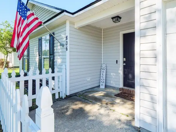 806 Danielle Way, Hahira, GA 31632