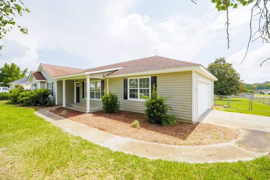 3789 Robin Ln, Valdosta, GA 31605 - #3