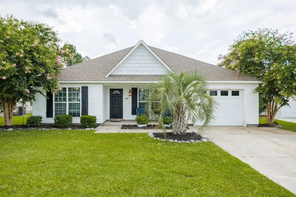 3609 Druid Oaks Dr, Valdosta, GA 31605 - #1