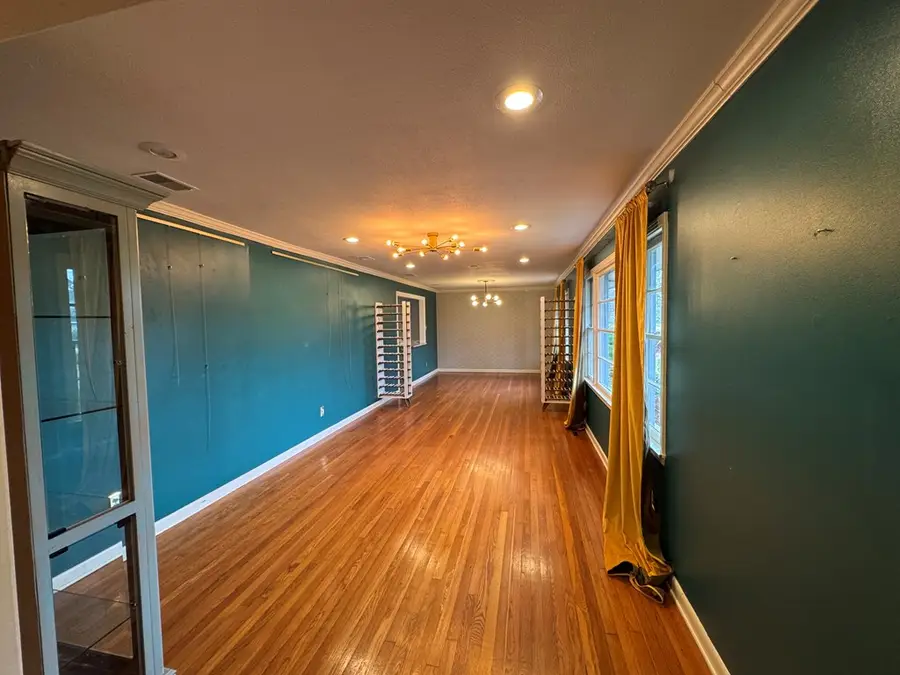 901 Pineridge Drive, Valdosta, GA 31602 - #2
