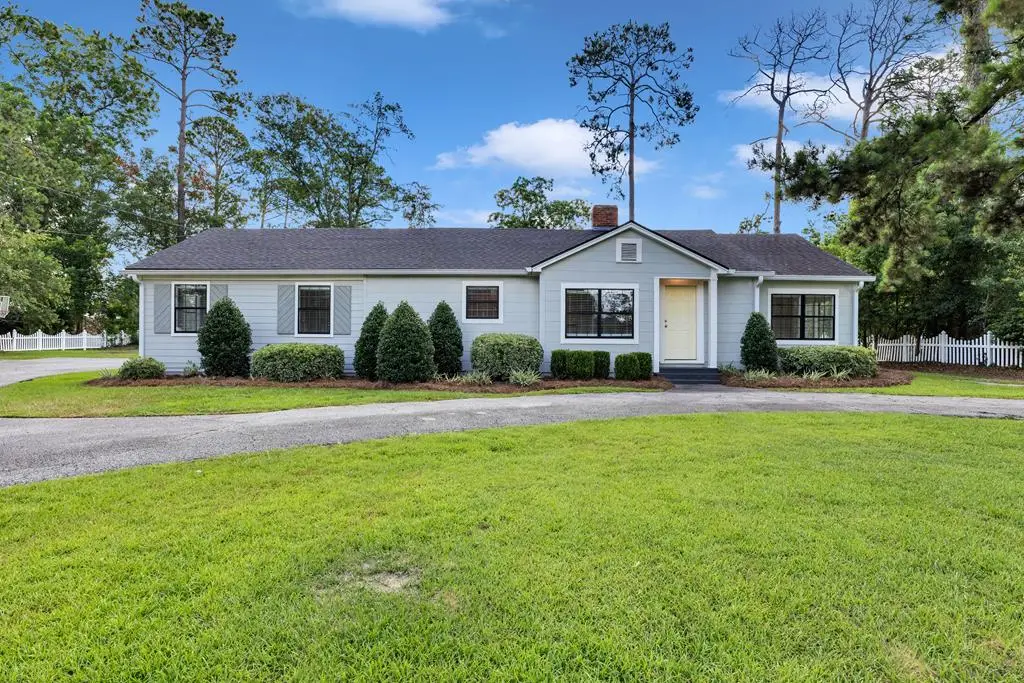 409 S Nelson Street, Hahira, GA 31632 - #1