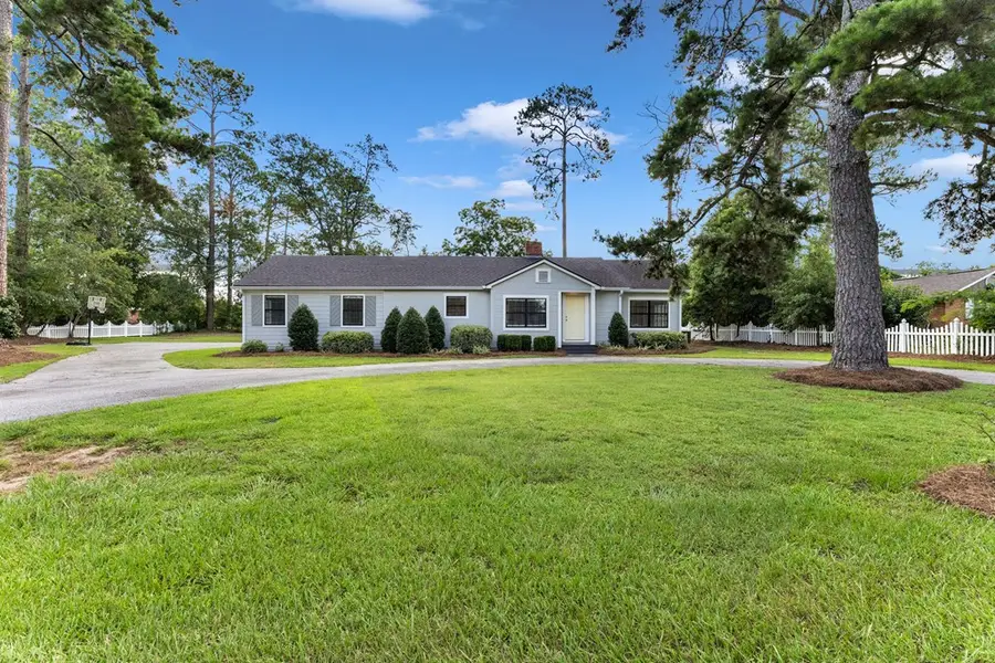 409 S Nelson Street, Hahira, GA 31632 - #2