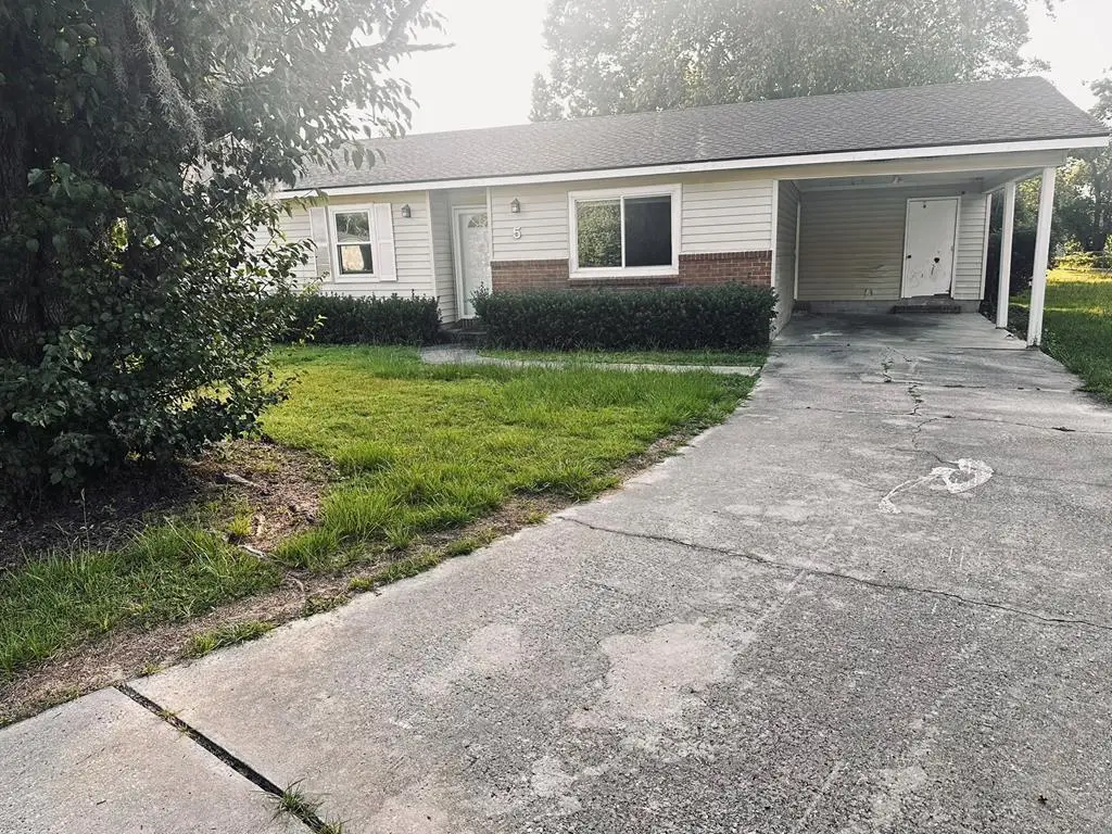 5 Shanna Cir, Valdosta, GA 31601 - #1