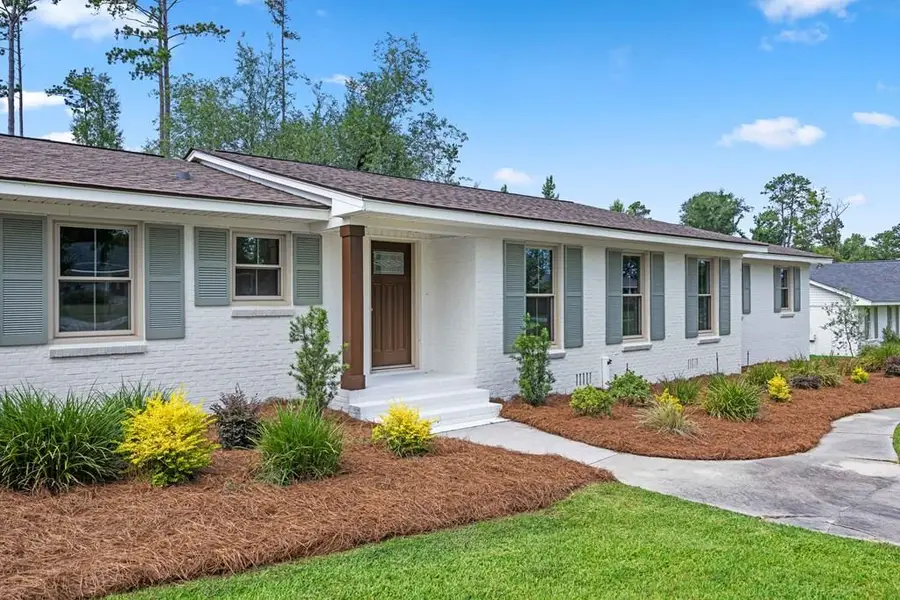 1203 Lakeview Dr, Valdosta, GA 31602 - #2
