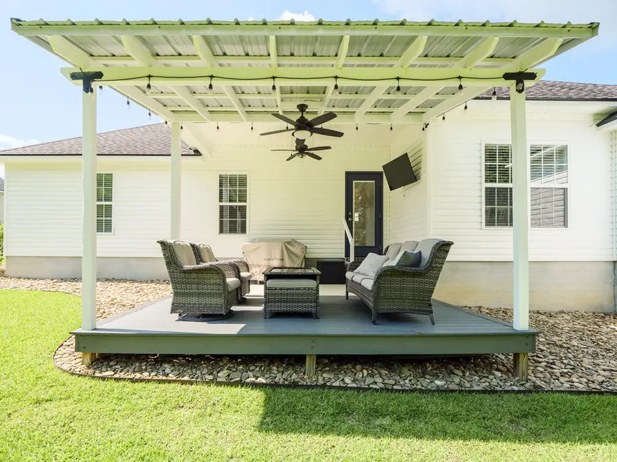 4067 Gramercy Dr., Valdosta, GA 31602 - #2