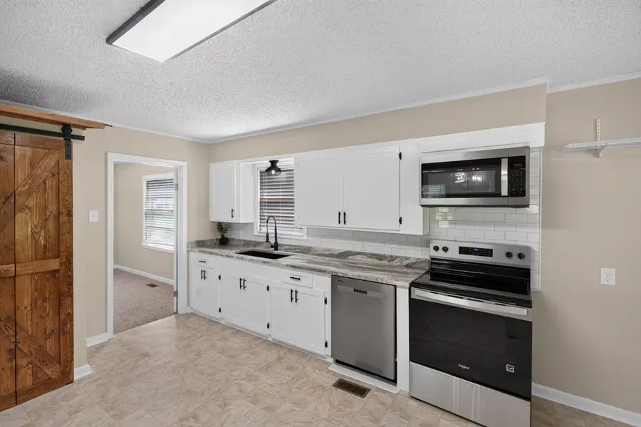 3084 Stallings Rd, Valdosta, GA 31605 - #3