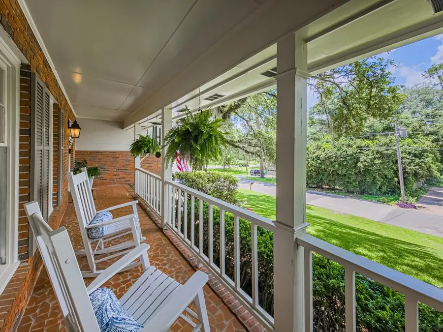 2203 N Sherwood Drive, Valdosta, GA 31602 - #2