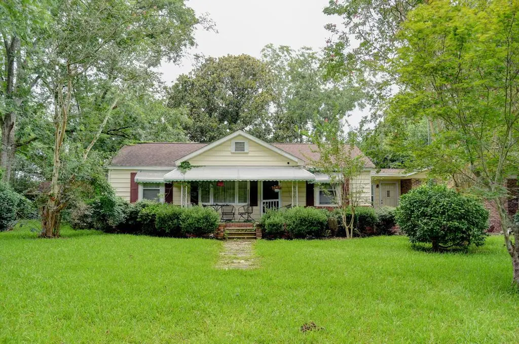 527 Pierce Chapel Rd, Cairo, GA 39828 - #1