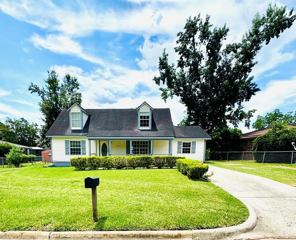 919 Lausanne Dr, Valdosta, GA 31601 - #1