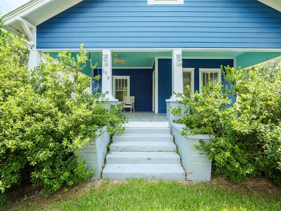 308 N Church Street, Hahira, GA 31632 - #2