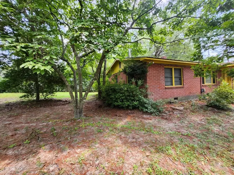 700 Walnut St, Albany, GA 31707 - #3