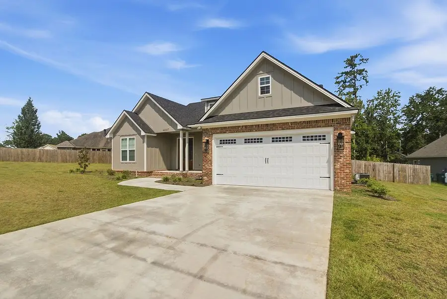 4067 Applecross Rd, Valdosta, GA 31605 - #3