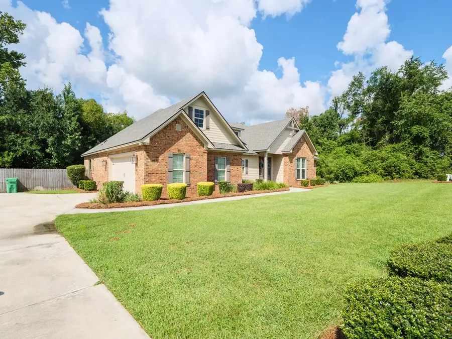 3704 Bermuda Run Dr, Valdosta, GA 31605 - #2