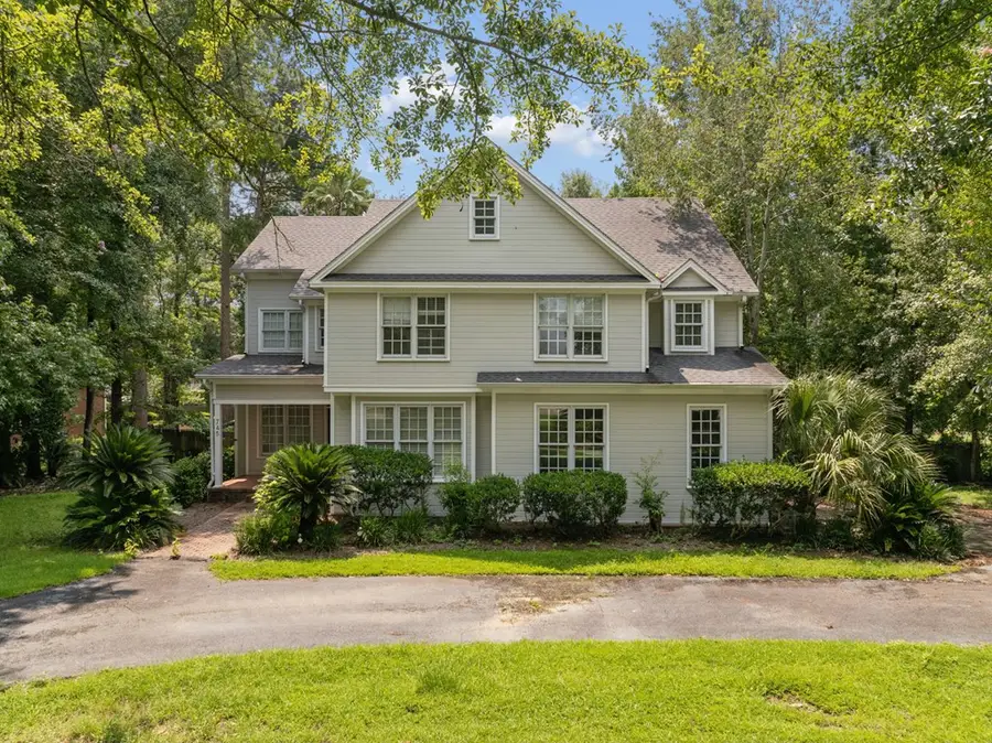 745 Lake Laurie Drive, Valdosta, GA 31605 - #2