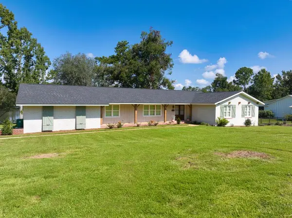 820 S. Lakeshore, Valdosta, GA 31605