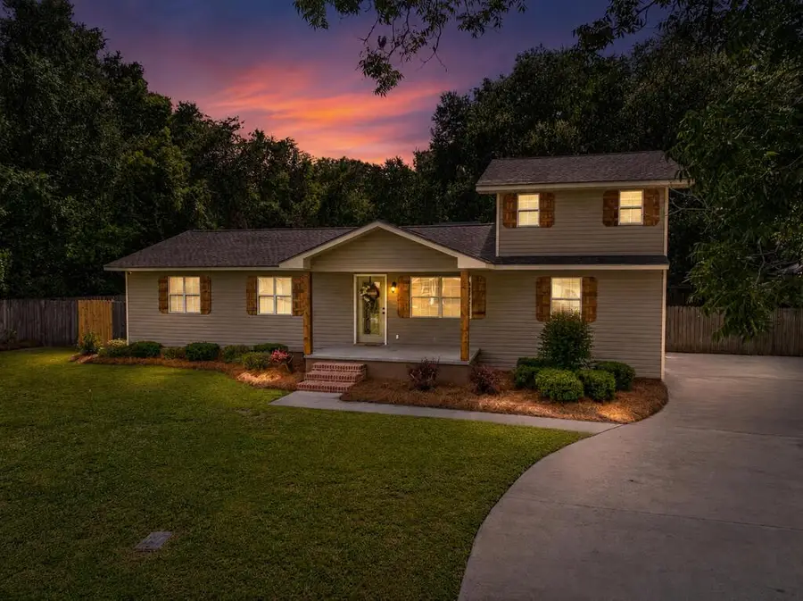 213 N Cleveland Ave, Adel, GA 31620 - #2