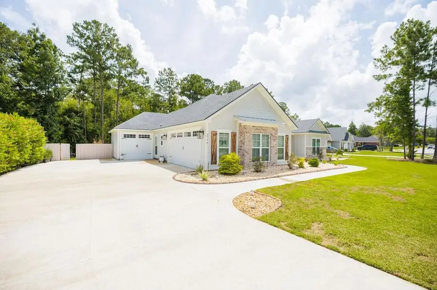 3754 Knights Mill Drive, Valdosta, GA 31605 - #2