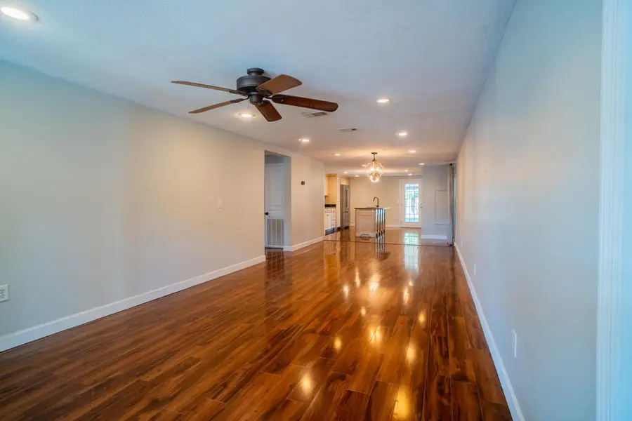 42 S Oak St, Lakeland, GA 31635 - #3