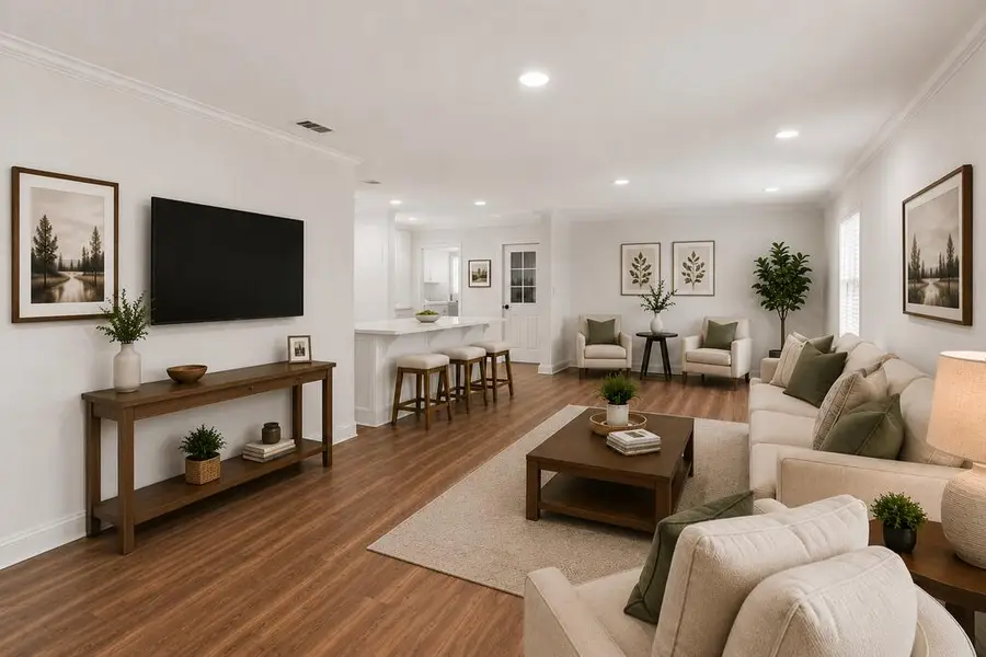 2210 Lakeshore Cir, Valdosta, GA 31602 - #2