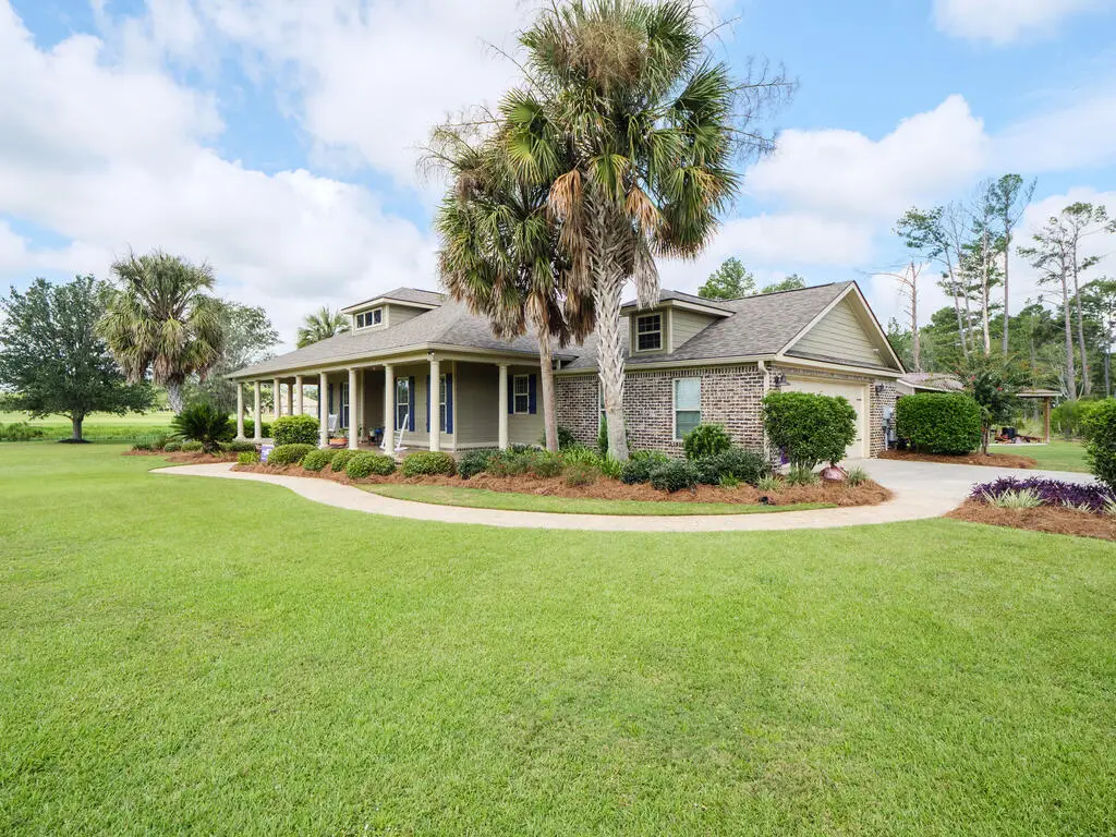 2581 Moore Crossing Rd, Valdosta, GA 31606 - #1