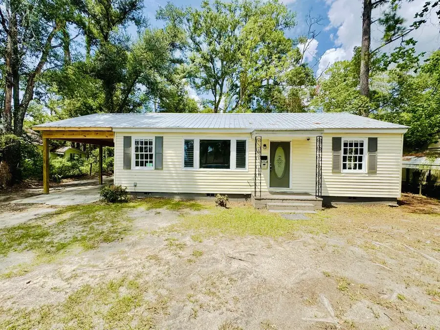 708 Lakeland Avenue, Valdosta, GA 31602 - #2
