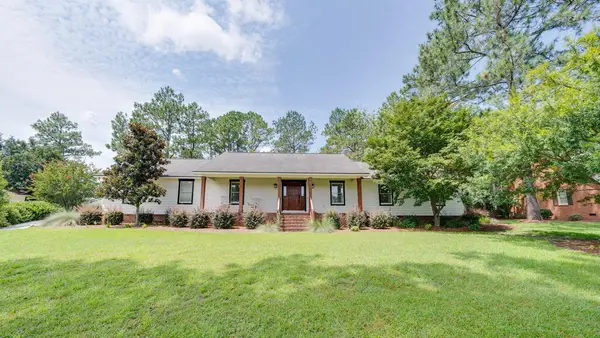 2008 Rutland Rd, Tifton, GA 31793
