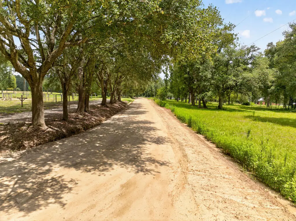 5546 Scruggs Circle, Hahira, GA 31632 - #1
