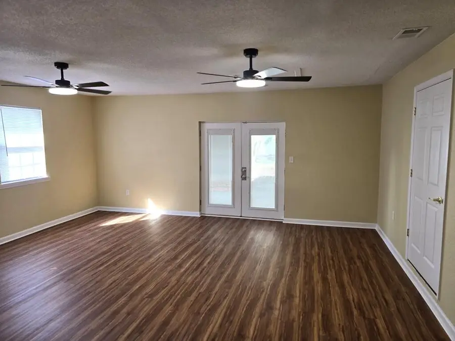 2902 Tyndall Drive, Valdosta, GA 31602 - #3