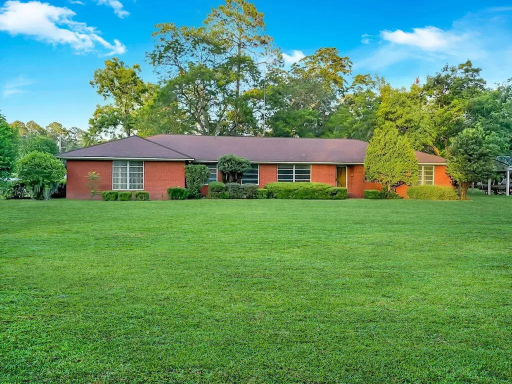 801 S Gordon, Adel, GA 31620 - #1