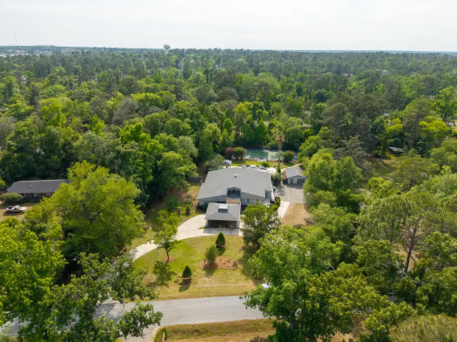 2202 Dogwood Drive, Valdosta, GA 31602 - #3