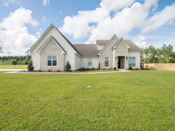 3644 Bear Lake Rd, Valdosta, GA 31601