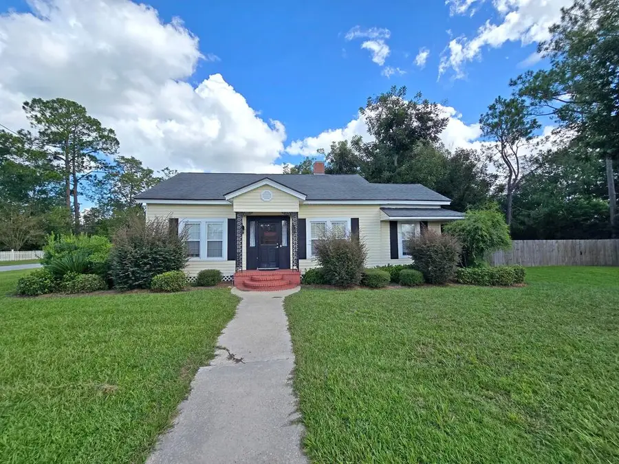 409 Joiner Avenue, Nashville, GA 31639 - #2