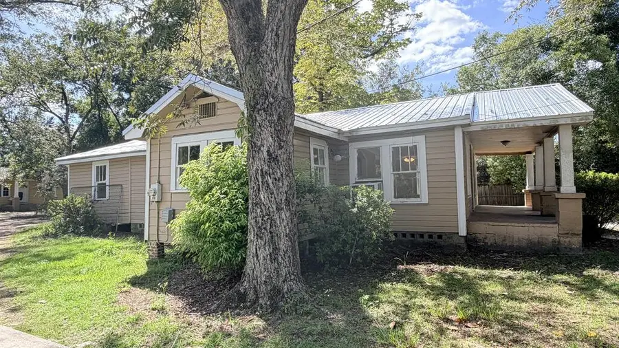 523 E Rogers St, Valdosta, GA 31601 - #3