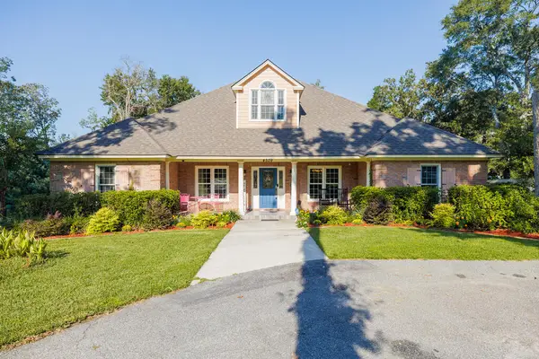 4509 Golden Oaks Dr, Valdosta, GA 31602