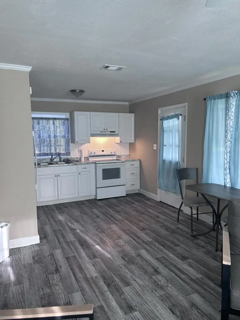826 Bethune Drive, Valdosta, GA 31601 - #3