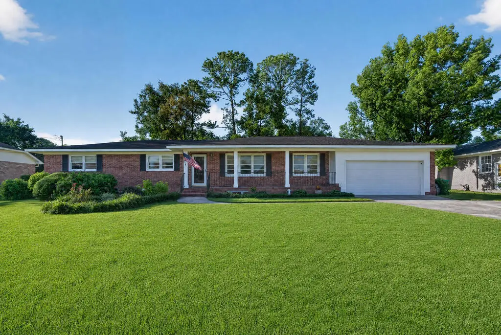 109 Fairway Drive, Valdosta, GA 31605 - #1