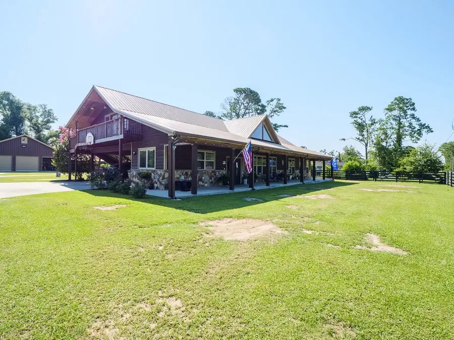 44 N Pecan St, Lakeland, GA 31635 - #3