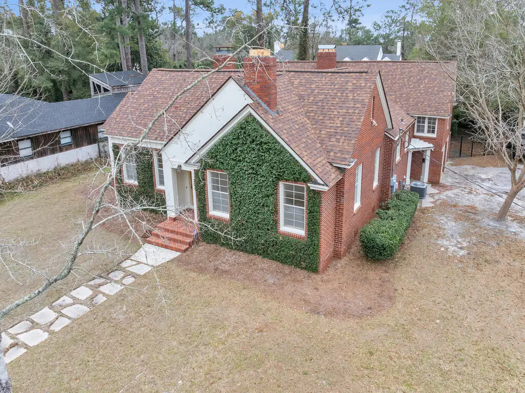 201 E Brookwood Place, Valdosta, GA 31602 - #1