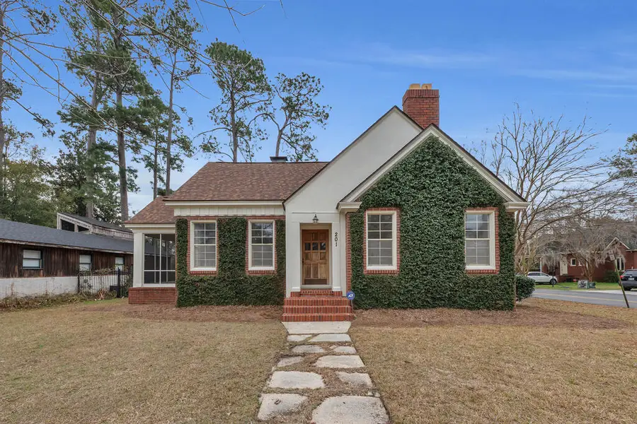 201 E Brookwood Place, Valdosta, GA 31602 - #2