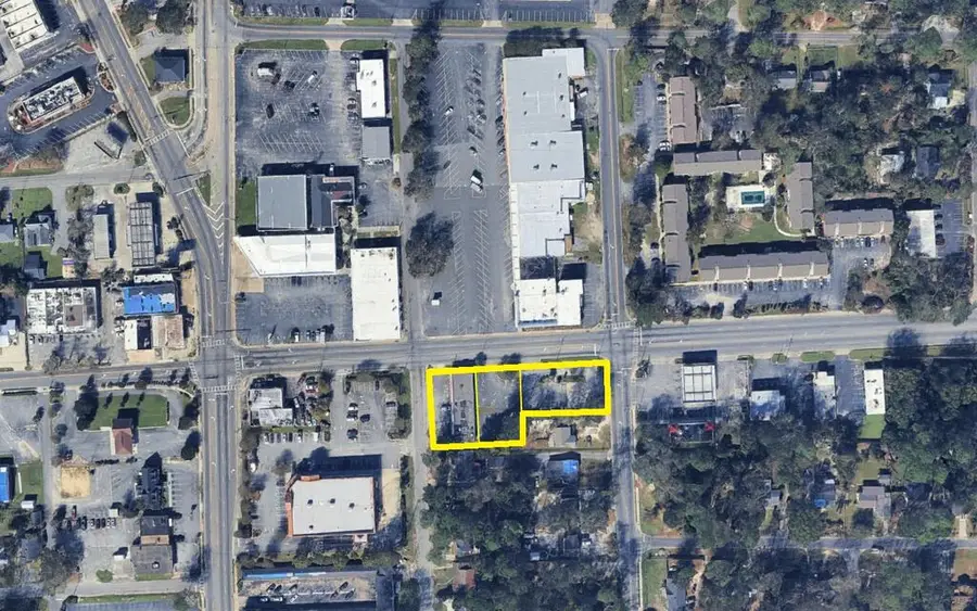 601 E Park Ave, Valdosta, GA 31602 - #3
