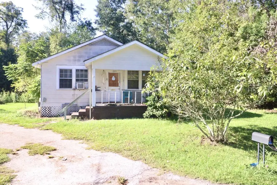 1003 E Lafayette Street, Quitman, GA 31643 - #3
