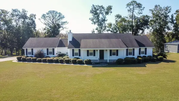 3430 Duck Point Dr., Lake Park, GA 31636