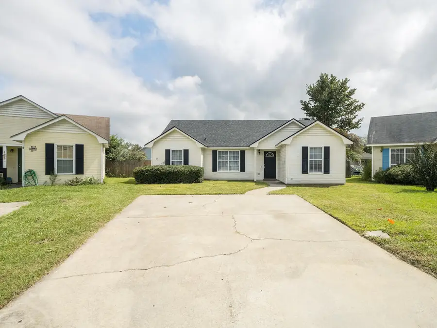 9 S Sawgrass Cir, Valdosta, GA 31602 - #3