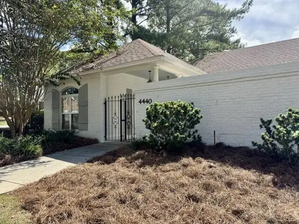 4440 Plantation Crest Road, Valdosta, GA 31602