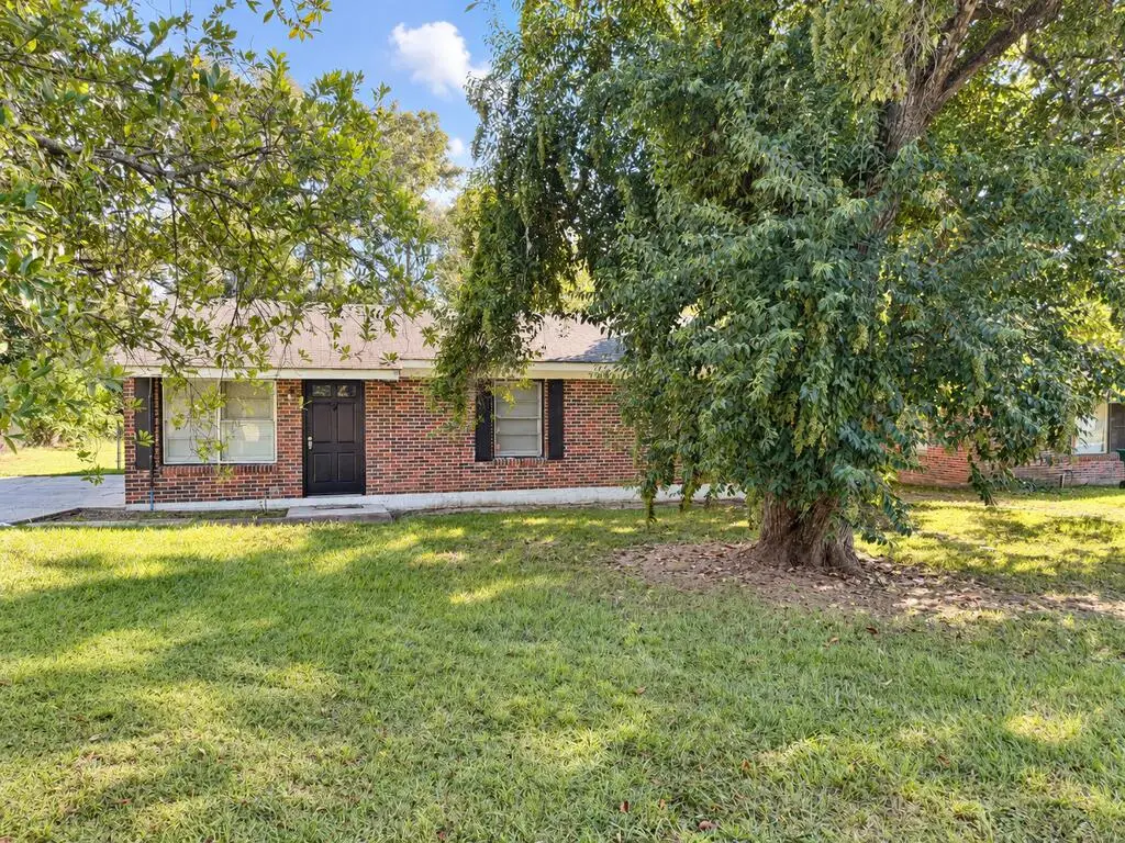 811 Stillwater Dr, Valdosta, GA 31601 - #1